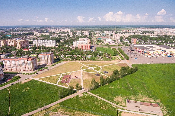 В парке Юности установят туалет и новые фонари