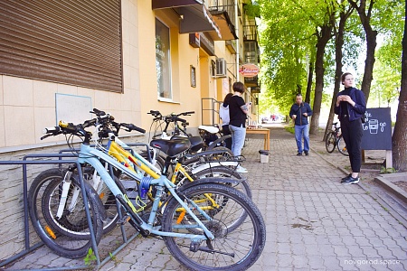 Новые дороги в Великом Новгороде будут проектировать с велосипедными дорожками 