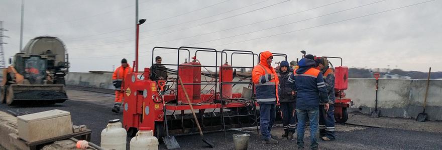 Три месяца до завершения ремонта Колмовского моста