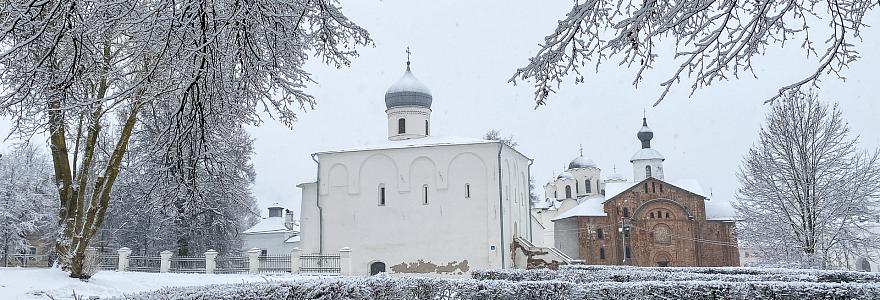 Великий Новгород завалило снегом (наконец-то!)